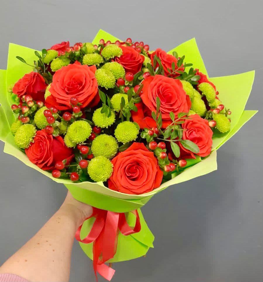 Букет цветов из: Хризантемы и Розы в Первомайском Республика Дагестан