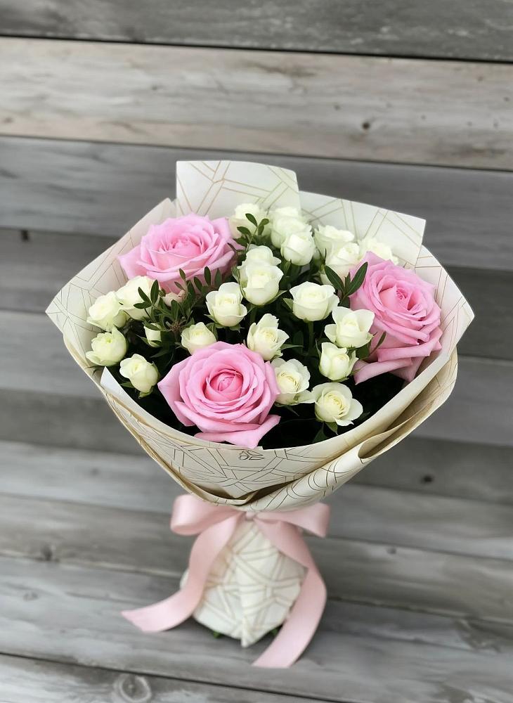 Букет цветов из: Розы в Первомайском Республика Дагестан