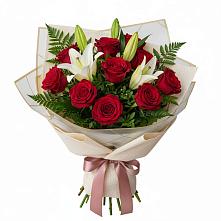 Букет цветов из:  Лилии и Розы #REPLACE_PRED# Первомайском Республика Дагестан