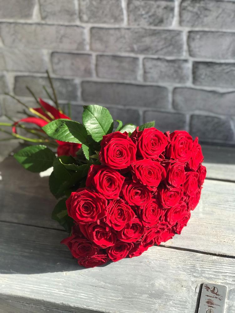 Букет Красные розы Фридом в Первомайском Республика Дагестан