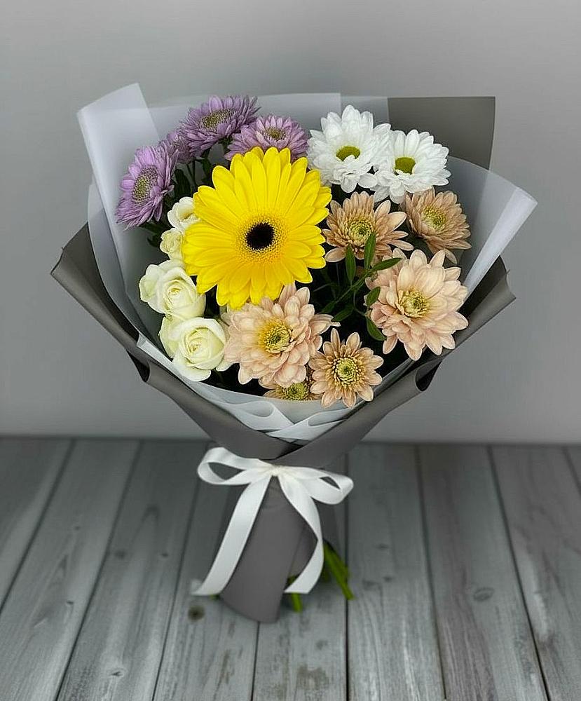 Букет цветов из: Розы, Герберы и Хризантемы в Первомайском Республика Дагестан