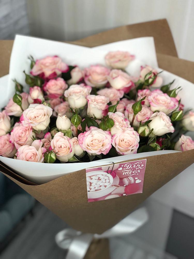 Букет цветов из: Розы в Первомайском Республика Дагестан