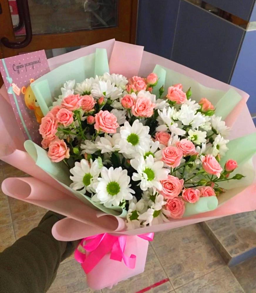 Букет цветов из: Розы и Хризантемы в Первомайском Республика Дагестан