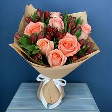 Букет цветов из:  Розы и Альстромерии в Первомайском Республика Дагестан