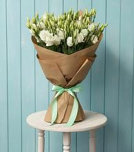 Букет цветов из:  Лизиантусы в Первомайском Республика Дагестан