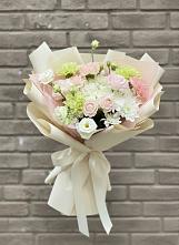 Букет цветов из:  Гвоздики, Розы, Лизиантусы и Хризантемы в Первомайском Республика Дагестан
