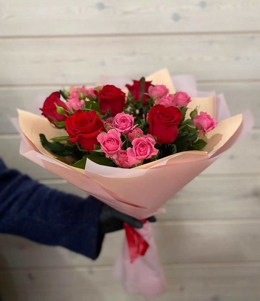 Букет цветов из: Розы в Первомайском Республика Дагестан