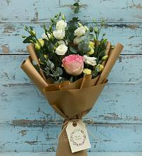 Букет цветов из:  Розы и Лизиантусы в Первомайском Республика Дагестан