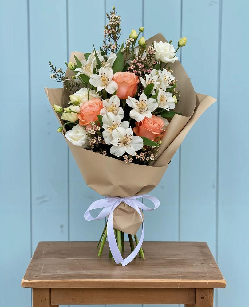 Букет цветов из: Альстромерии, Лизиантусы, Розы и Хризантемы в Первомайском Республика Дагестан